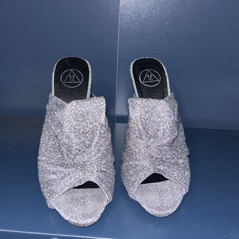 Silver mules - Picture 3 of 7